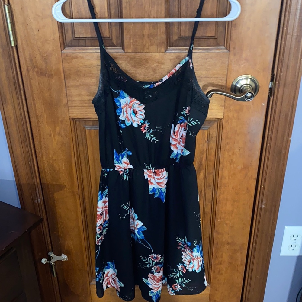 Forever 21 Black dress